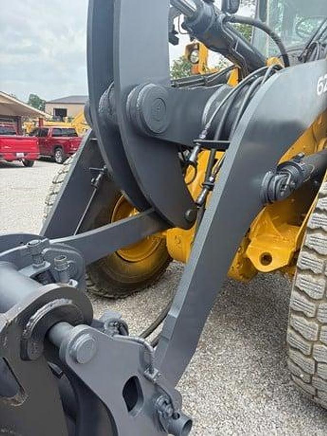 Used 2013 DEERE 624K