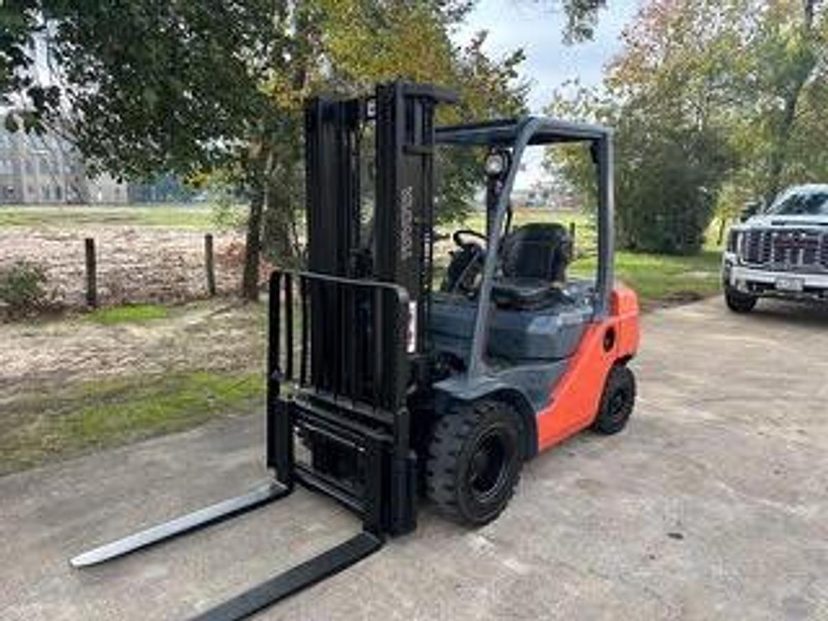 Refurbished 2015 Toyota 8FDU25