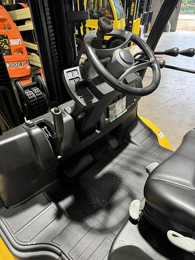 Used 2017 Yale GLP155VX