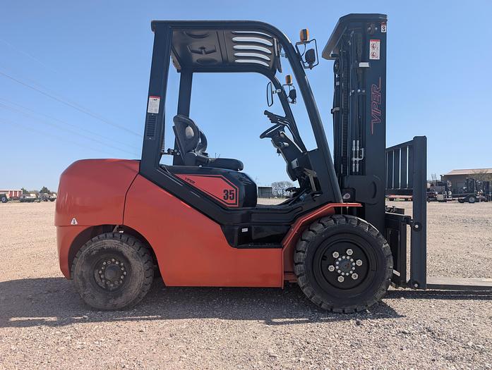 2024 Viper FD35 Diesel Forklift