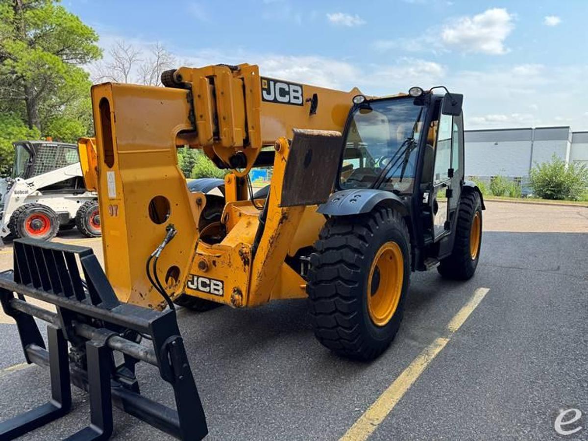 Used 2015 JCB 514-56