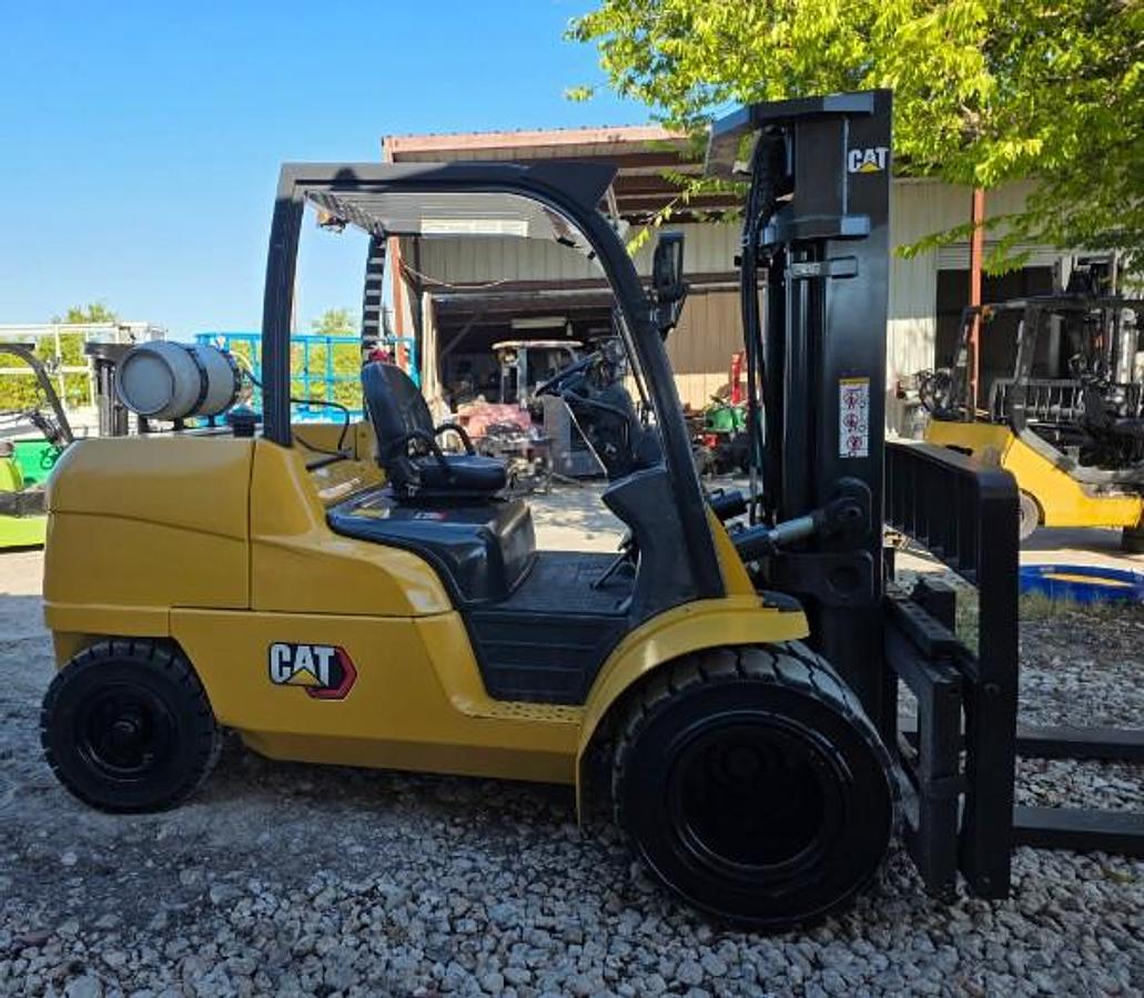 Refurbished 2012 CAT P12000