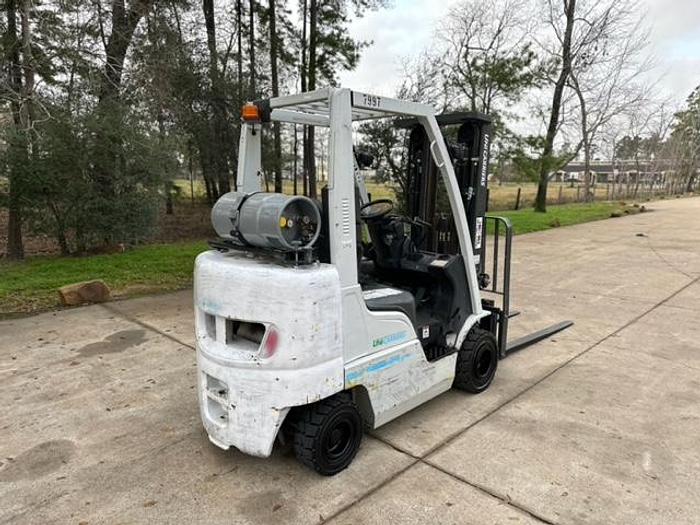 Used 2016 Nissan  MAP1F2A25DV