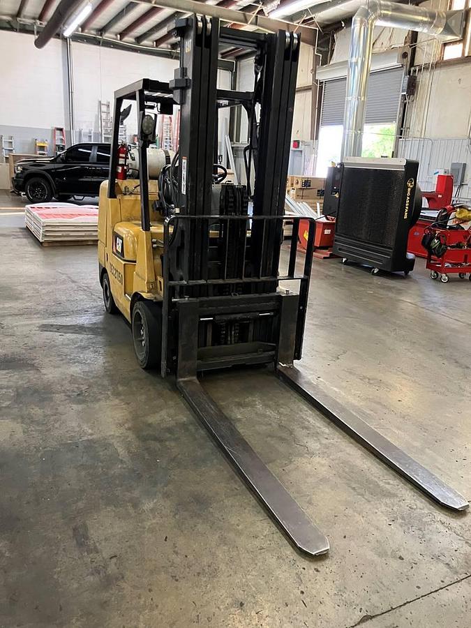 Used 2008 CAT GC45K SWB