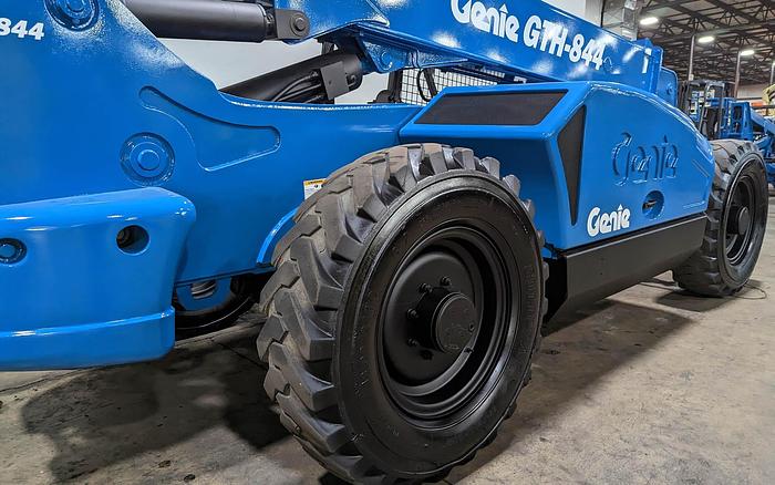 Used 2013 Genie GTH844