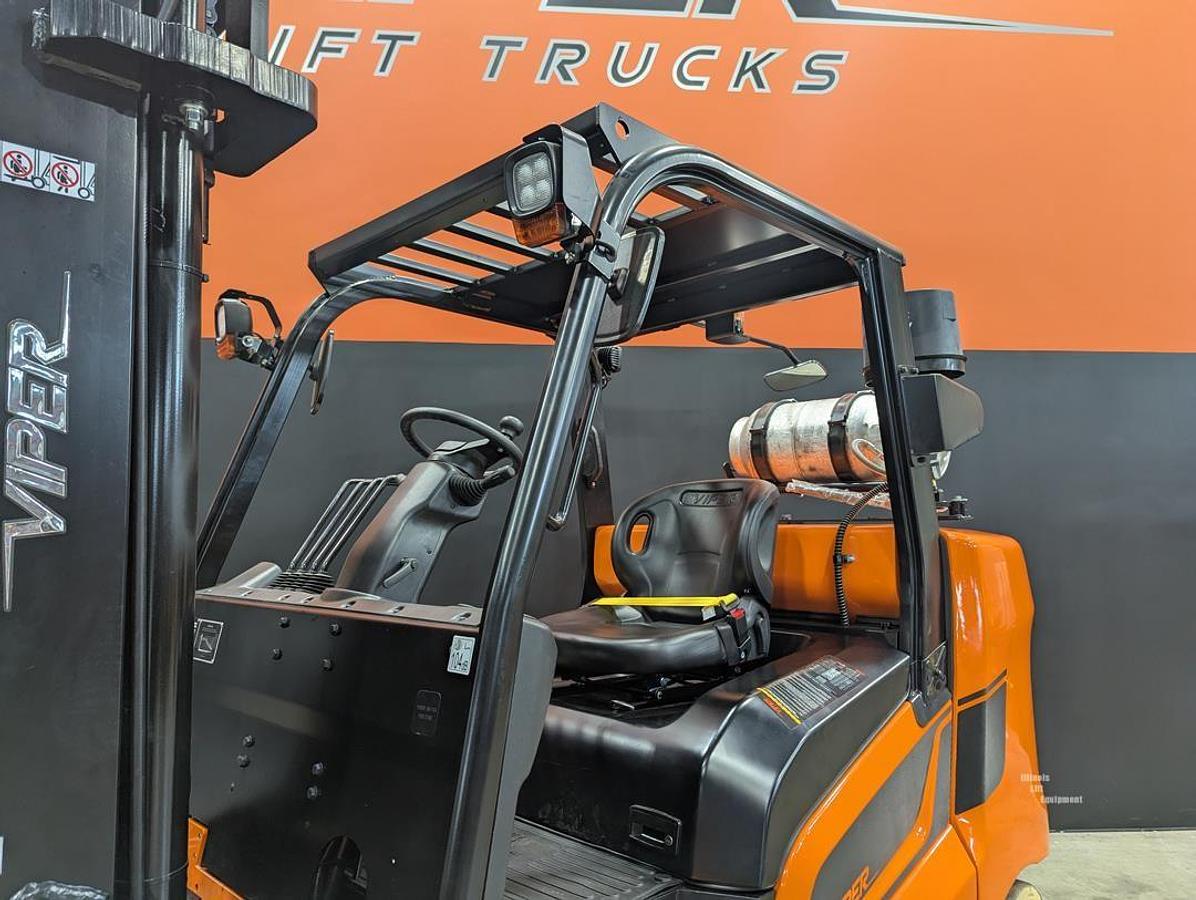 2027 VIPER FY70C