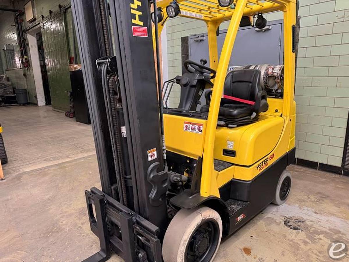 Used 2016 Hyster S50FT - Three Stage Mast