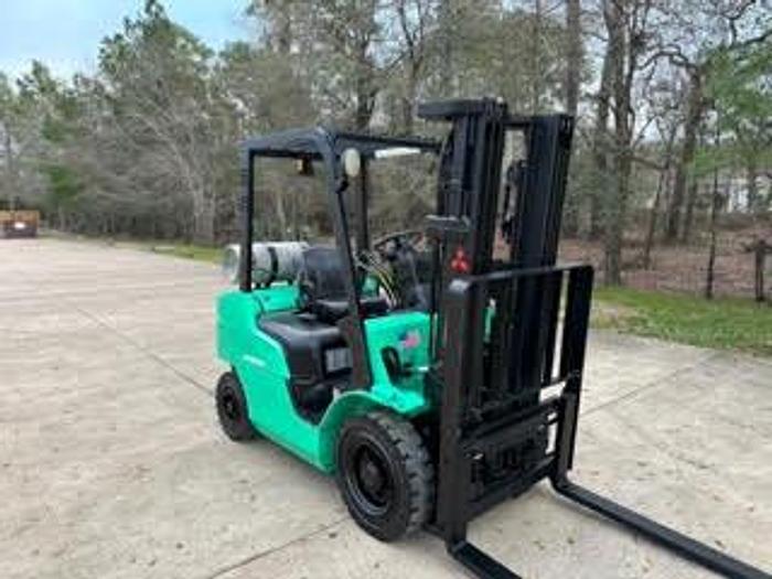 Used 2013 Mitsubishi FG25N