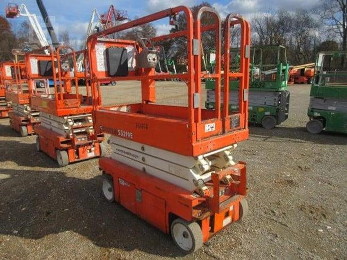 Used 2015 Snorkel S3219E - 19 ft Scissor Lift