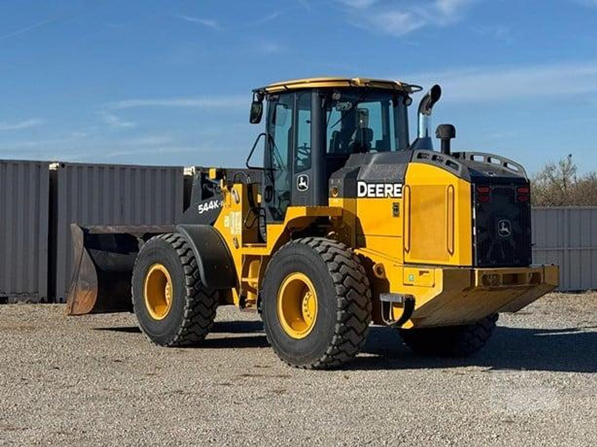 Used 2018 DEERE 544KII