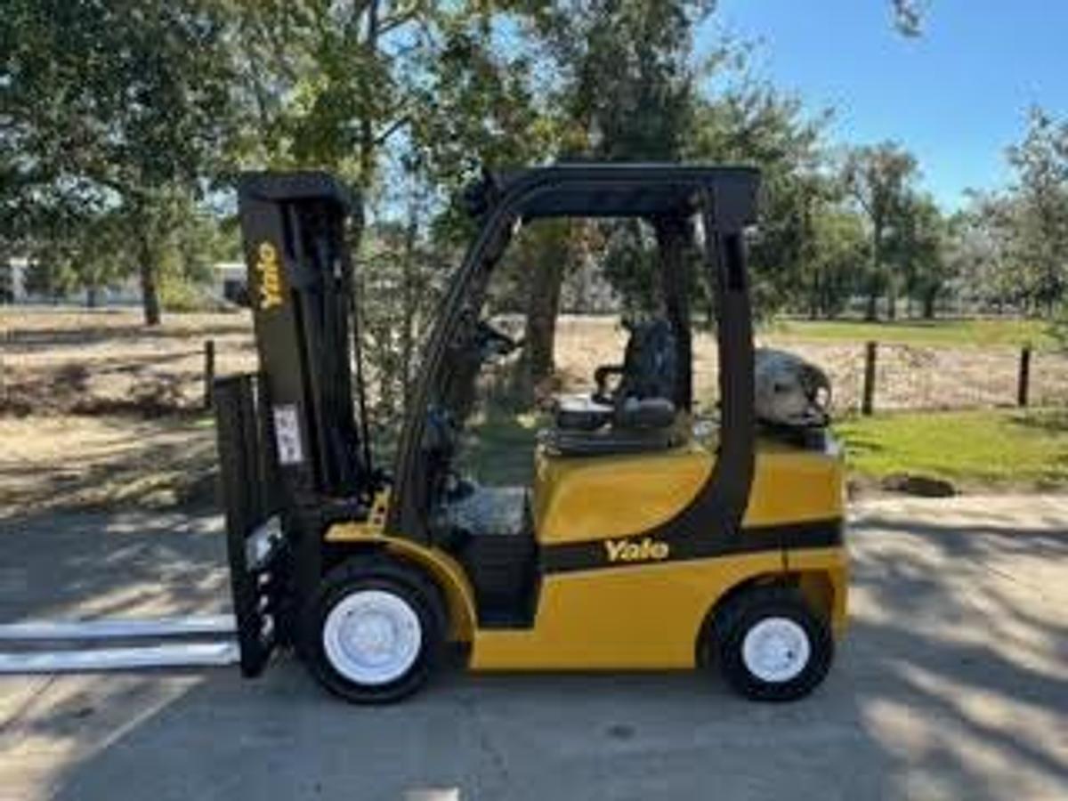 Refurbished 2015 Yale GLP050VX