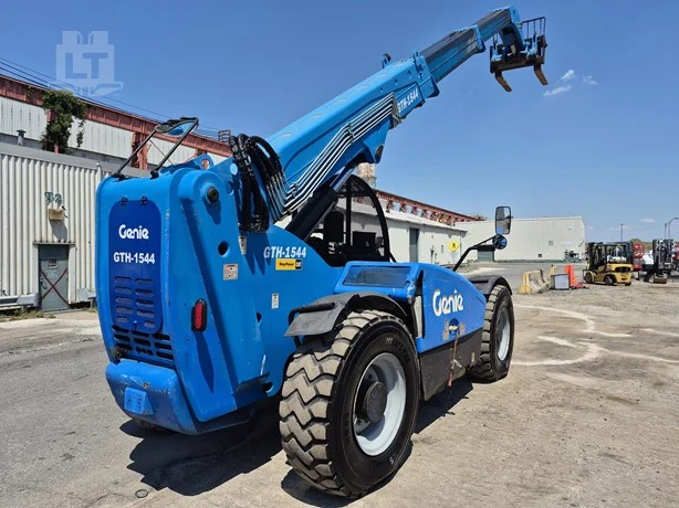 Used 2019 Genie GTH1544