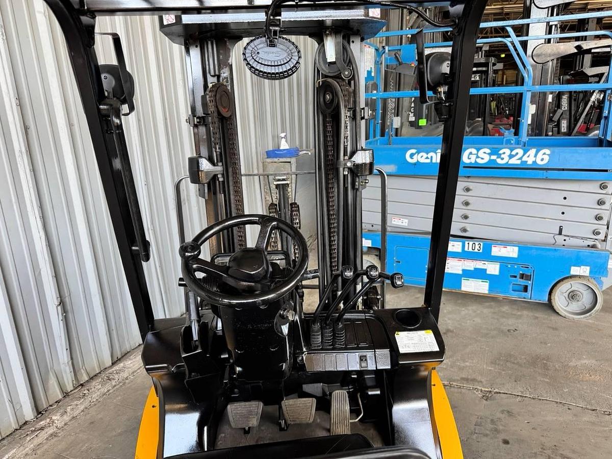 Refurbished 2020 CAT / Mitsubishi FG25N