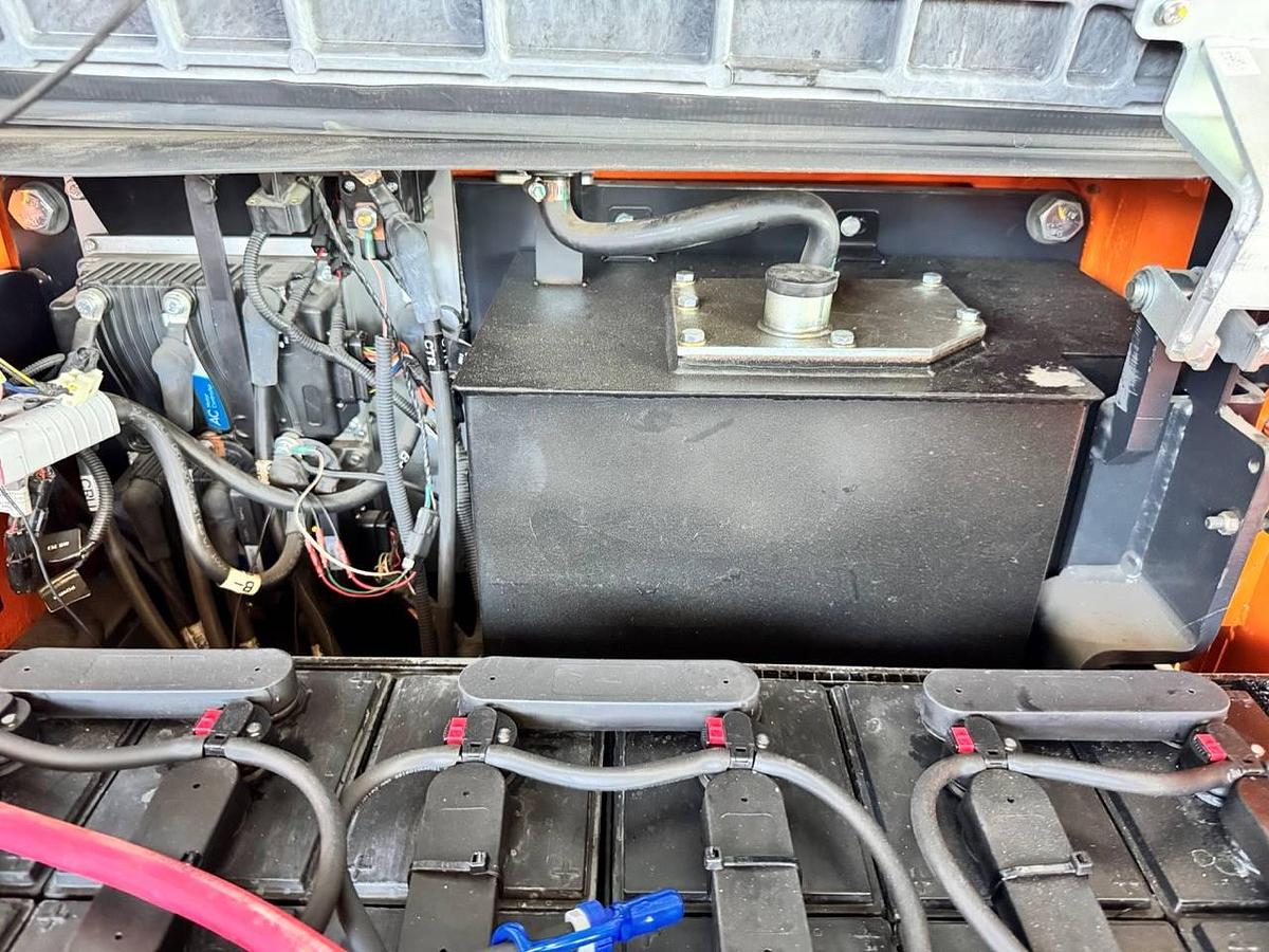 Used 2023 DOOSAN B40X-7