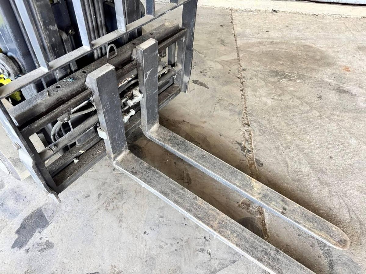 Used 2015 Clark TMX15