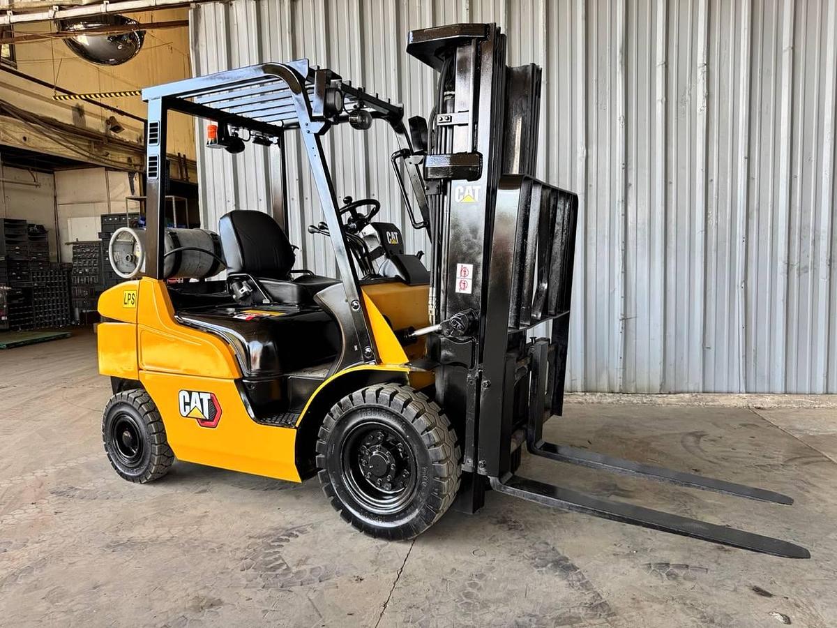 Refurbished 2020 CAT / Mitsubishi FG25N