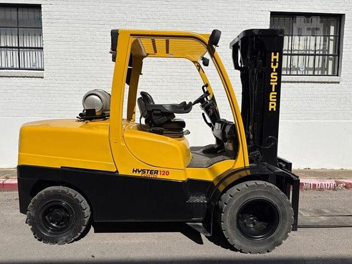 Used 2015 Hyster H120FT
