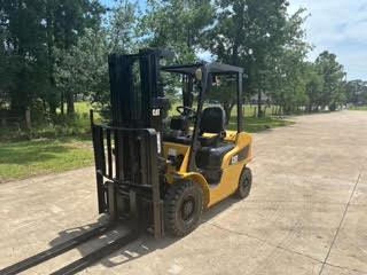 Refurbished 2014 CAT P5000D