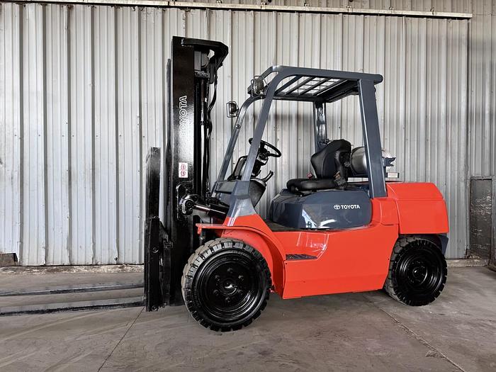 Used Recon'd: 2006 Toyota 7FGU35