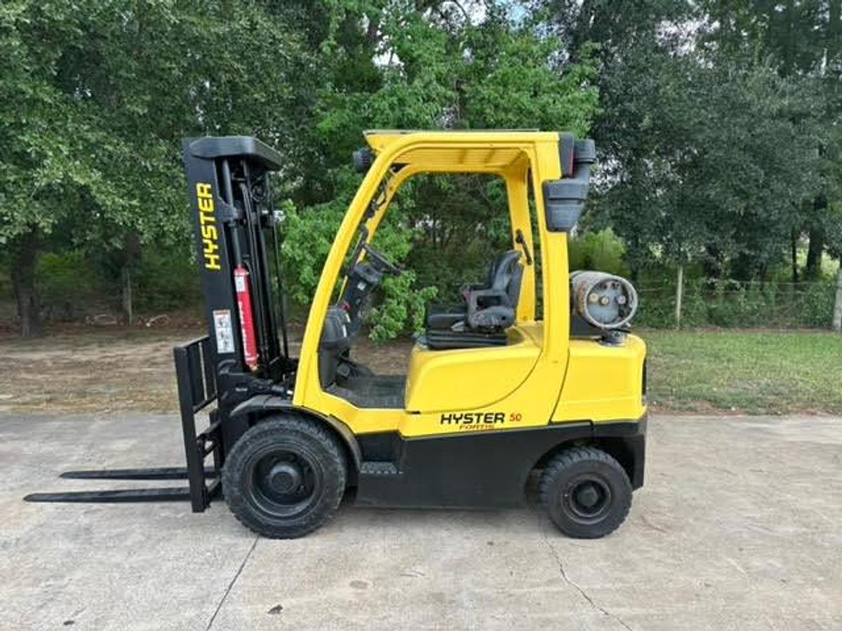Refurbished 2016 Hyster H50FT