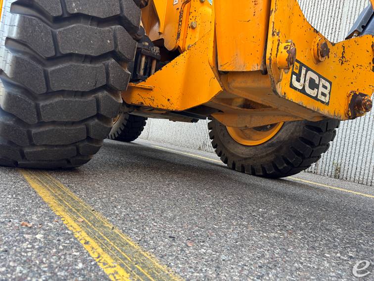 Used 2015 JCB 514-56
