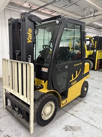 Used 2017 Yale GLP050VX - LOW HOURS!