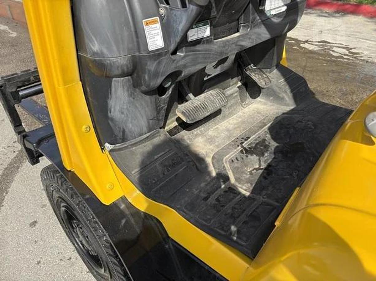 Used LOW HOURS: 2019 Hyster H50FT