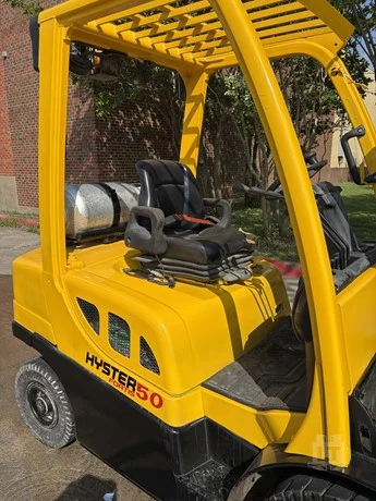 Used LOW HOURS: 2019 Hyster H50FT