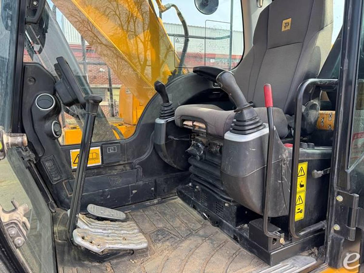 Used 2016 JCB JS160NLC