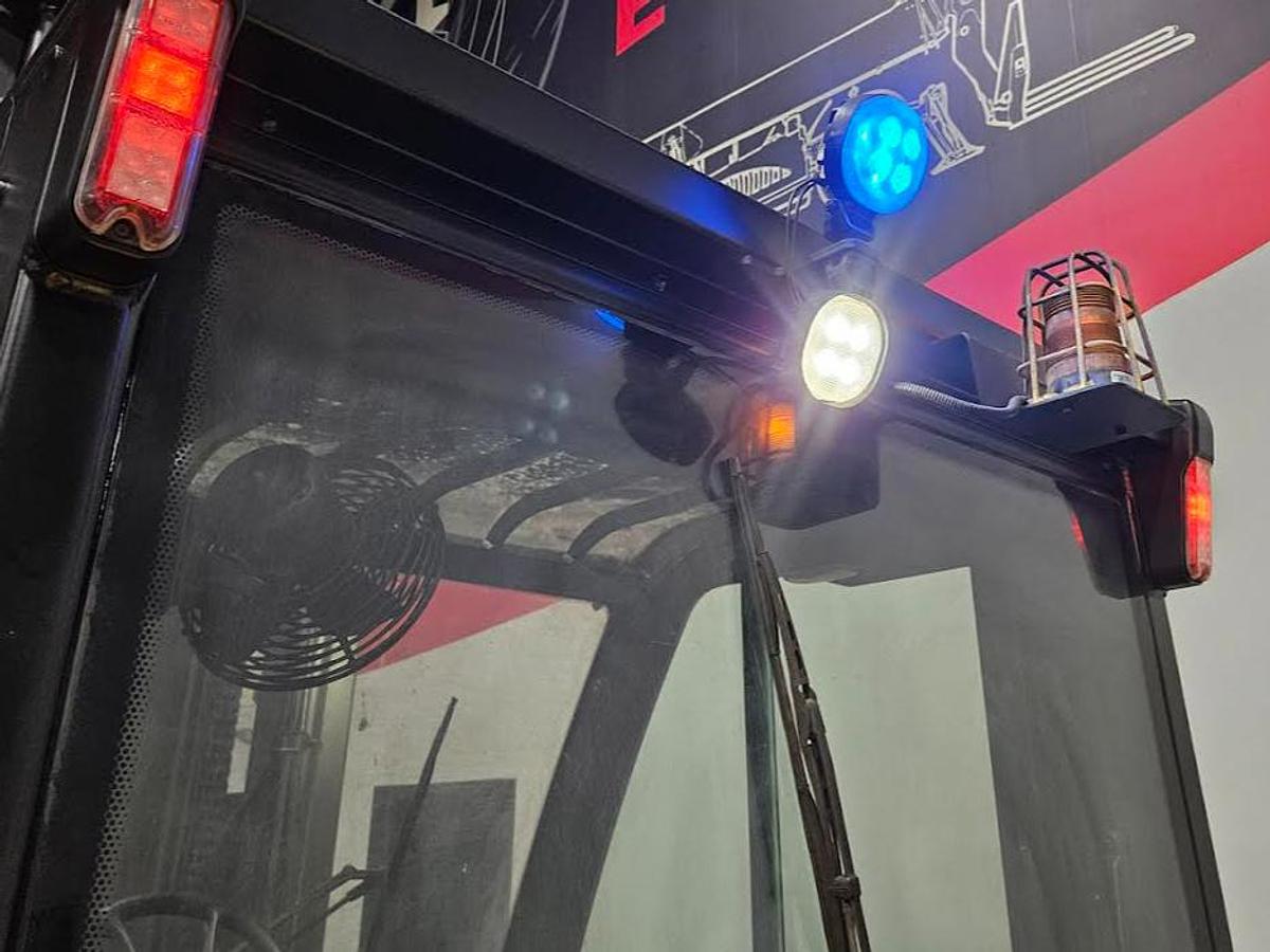 Refurbished 2021 Yale GDP155VX