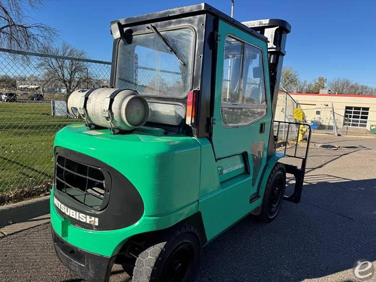 Used 2009 Mitsubishi FG40K