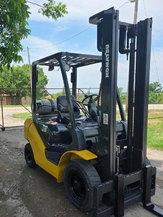 Refurbished 2020 Komatsu FG25T-16