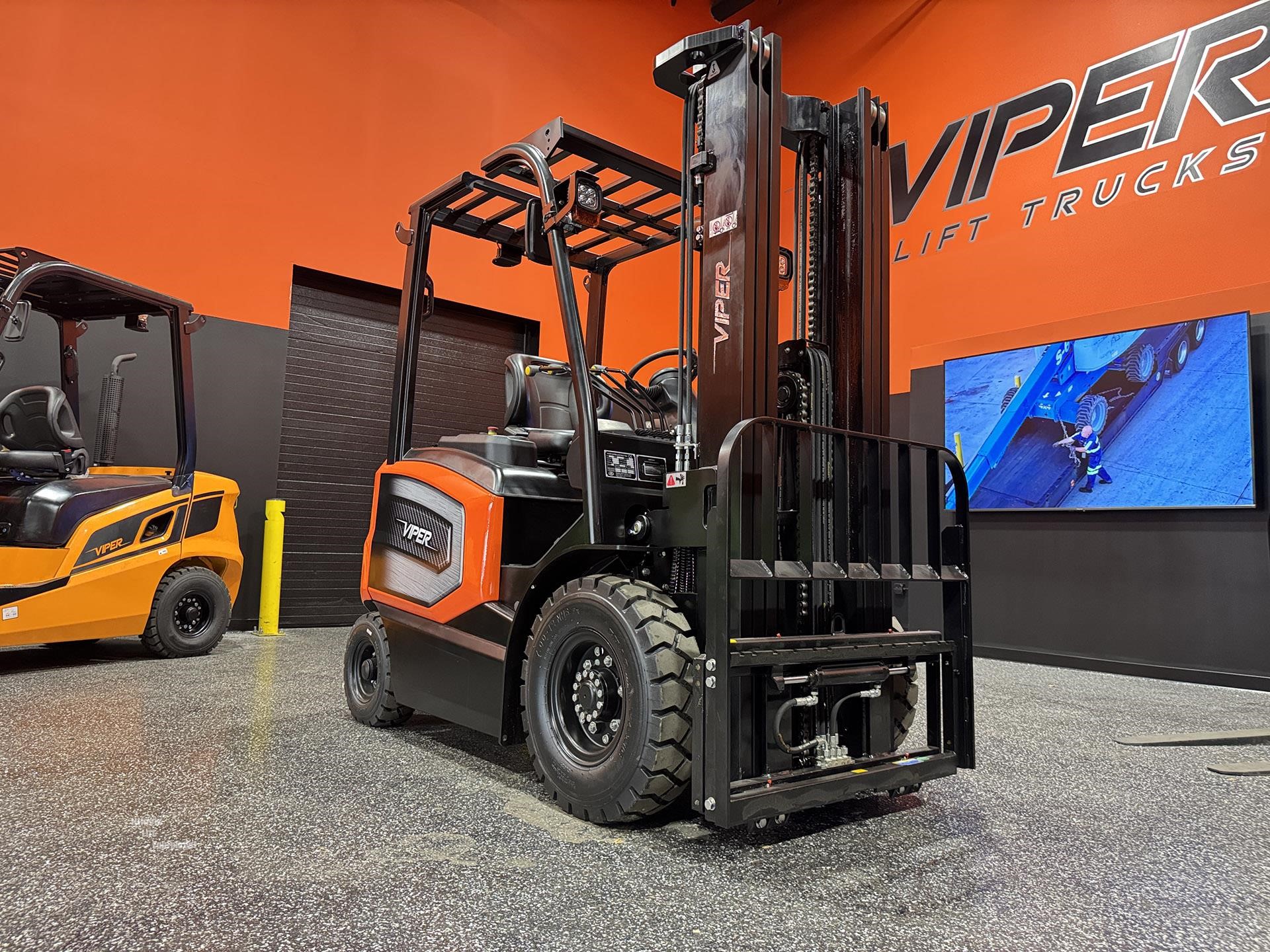 2027 VIPER FB25V