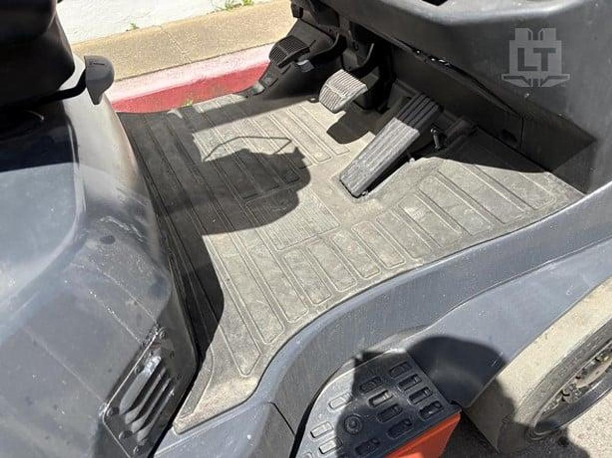 Used 2022 Toyota 8FGCU32