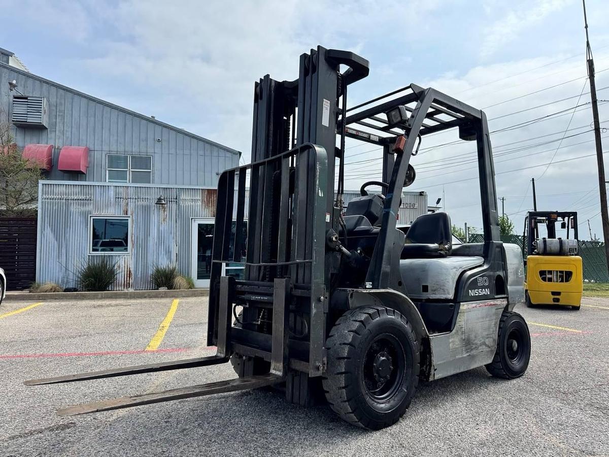 Used 2008 Nissan MYL02A25V