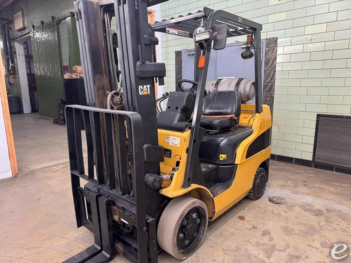 Refurbished 2005 CAT C5000