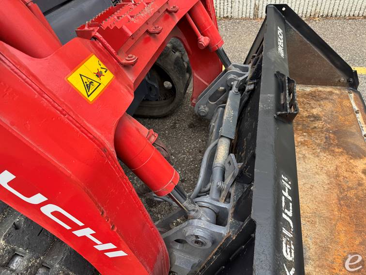 Used 2019 Takeuchi TL12V2