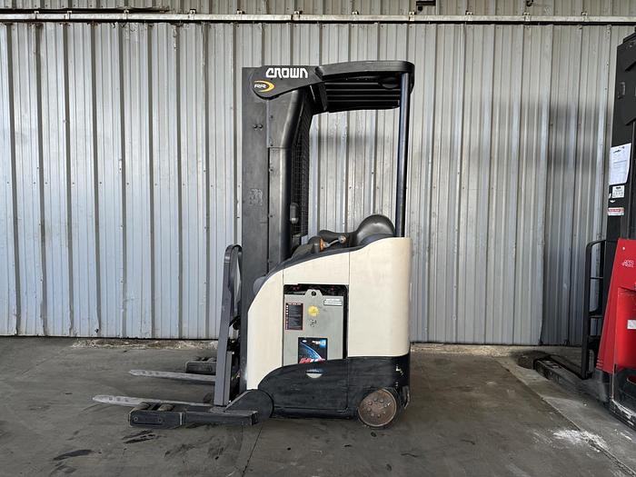 Used 2014 Crown RR5725-45