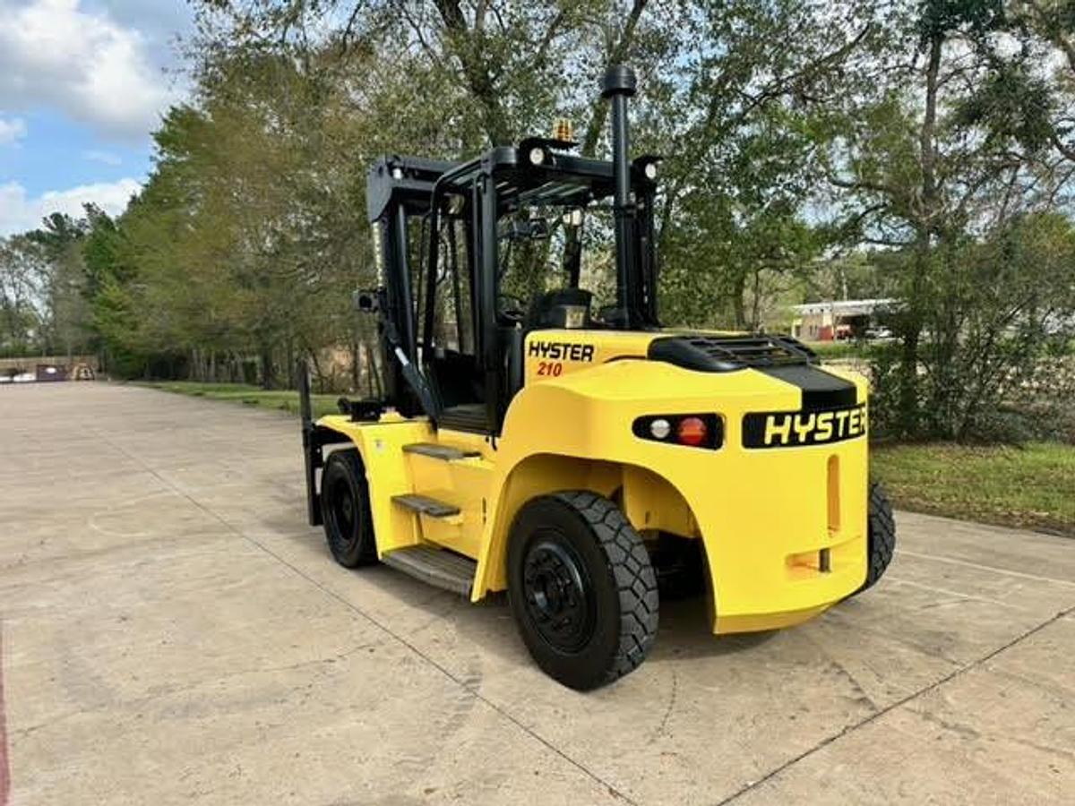 Refurbished 2017 Hyster H210HD
