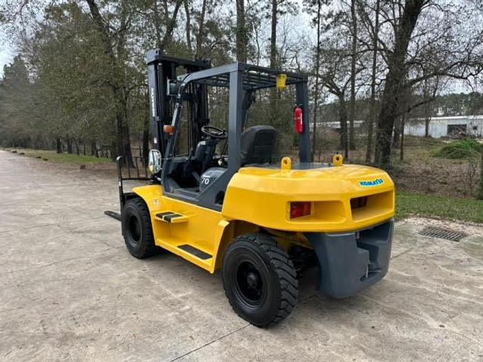 Used 2014 Komatsu FD70-10