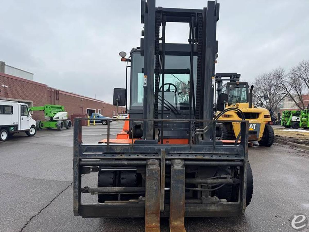Used 2017 DOOSAN D120S-7 -  26,500 Lbs. CAPACITY
