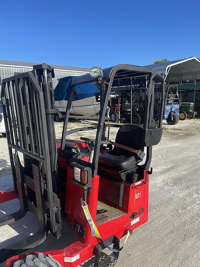 Used 2009 Moffett M4 Piggyback