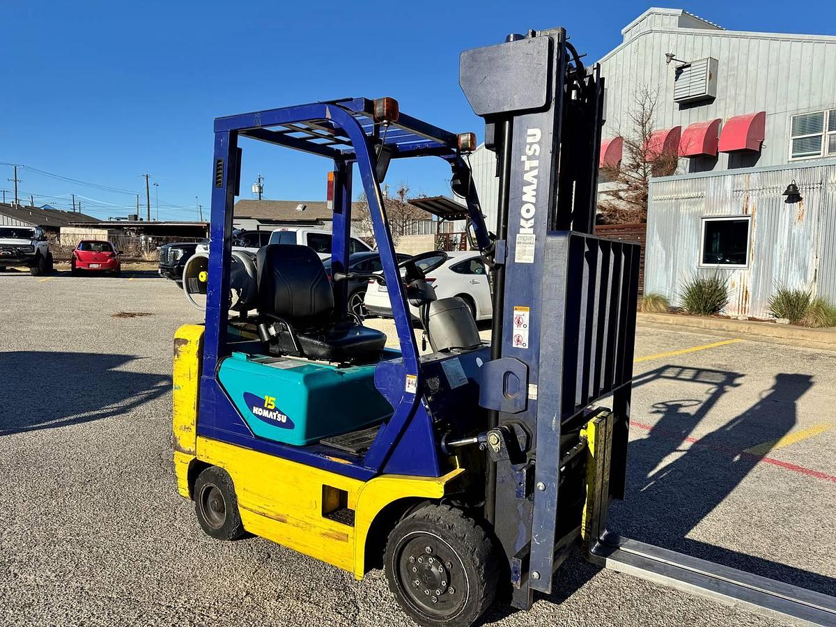 Used 2002 Komatsu FG15ST-16