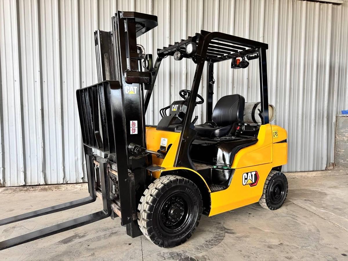 Refurbished 2020 CAT / Mitsubishi FG25N