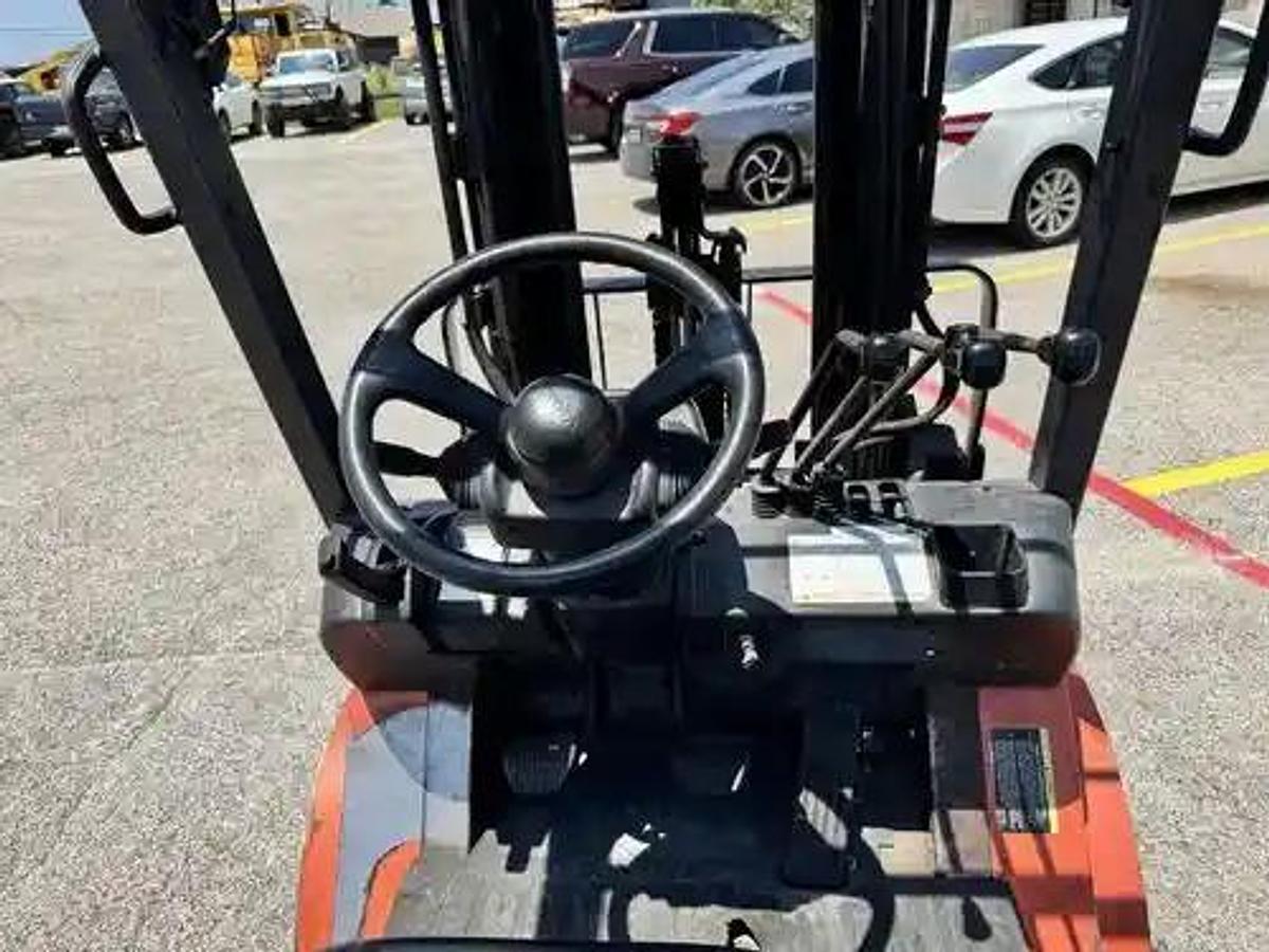 Used 2006 Toyota 7FGU25