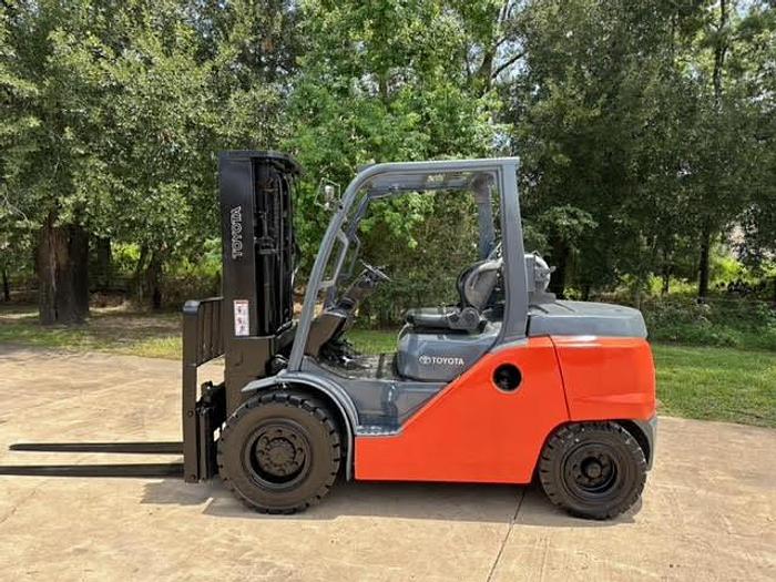 Used 2015 Toyota 8FGU45