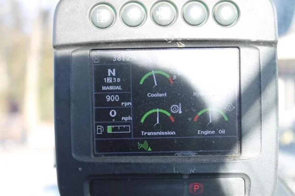 Used 2012 DEERE 544K