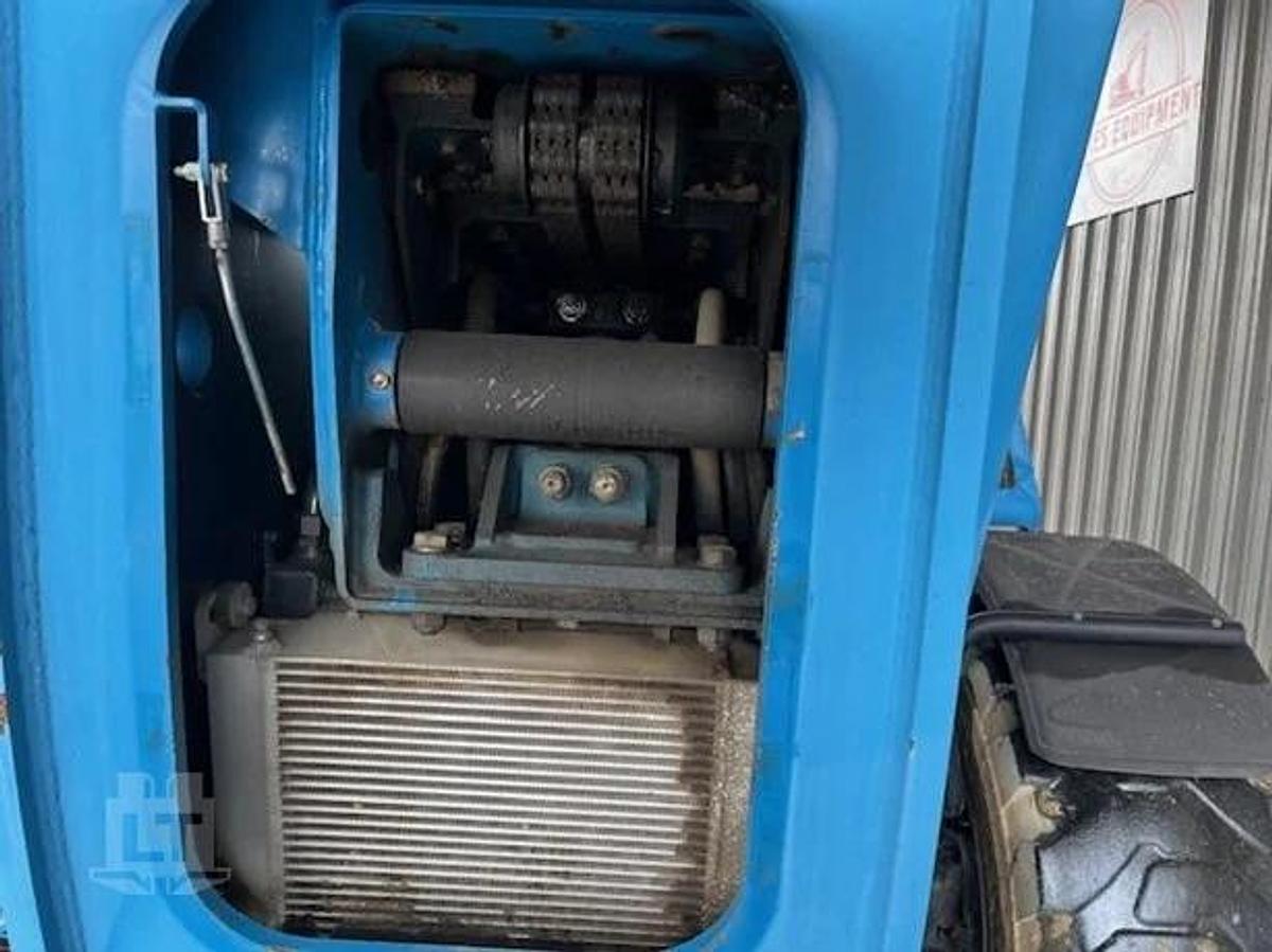 Used 2013 Genie GTH1544