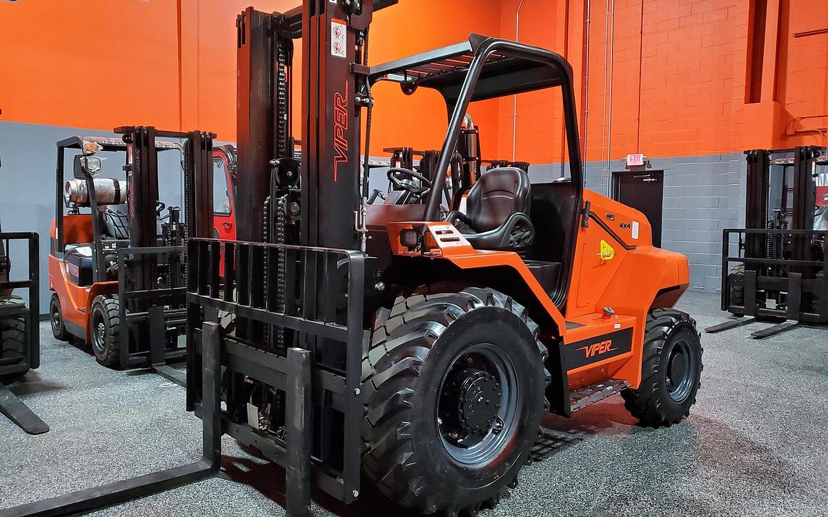 2026 Viper RT80 4x4 Rough Terrain Forklift