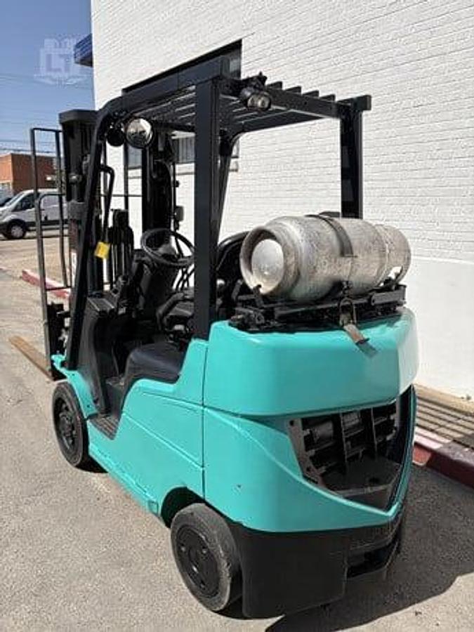 Refurbished RECONDITIONED: 2021 Mitsubishi FGC25N 5,000 Lbs. LPG Forklift